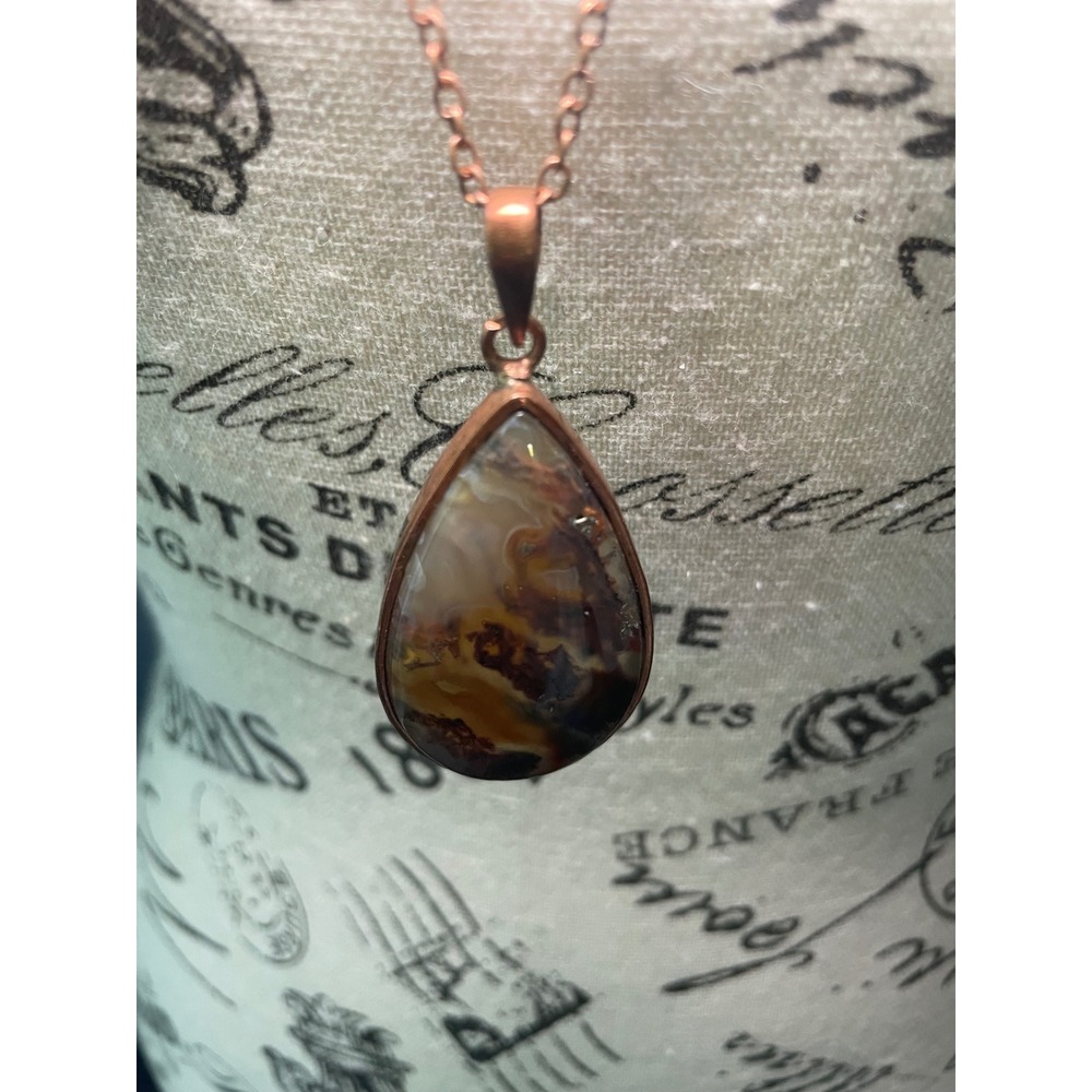 Natural Agate Teardrop Pendant Necklace Rose Gold Tone Boho Long Chain 24 Inch